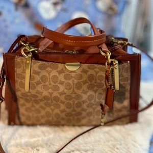 Coach Signature Dreamer 36 crossbody bag